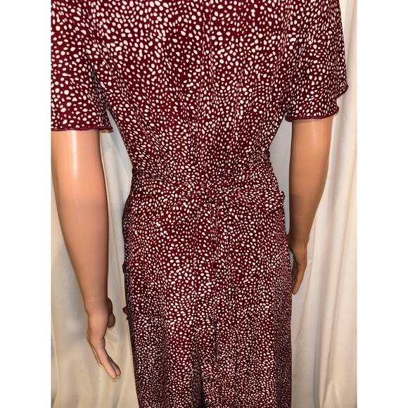 Simplee True Wrap Red Wine Dress Size Large - Picture 7 of 8